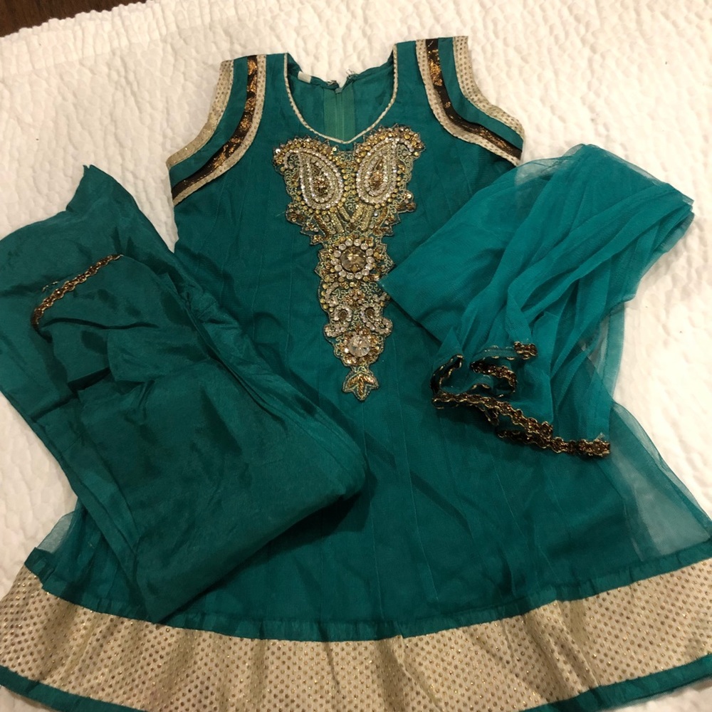 Little girl churidar